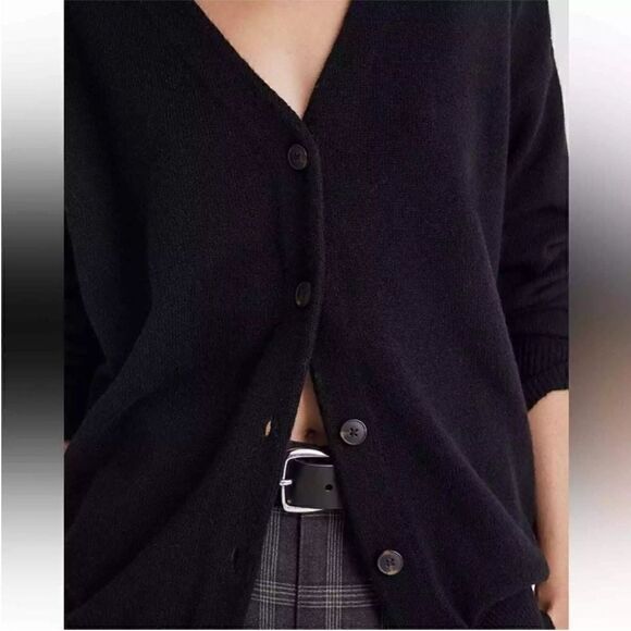 NWT Madewell V-Neck Relaxed Cardigan in True Black Size XS - Picture 12 of 13